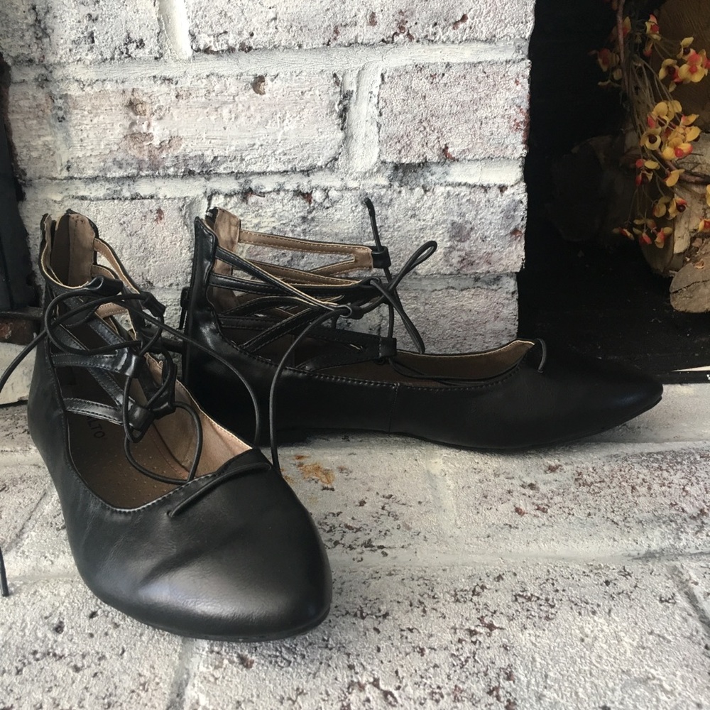 Black, Gladiator style flats - Picture 4 of 5